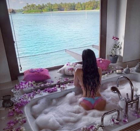 Nacktes geleaktes OnlyFans-Foto von Paula Di Zago