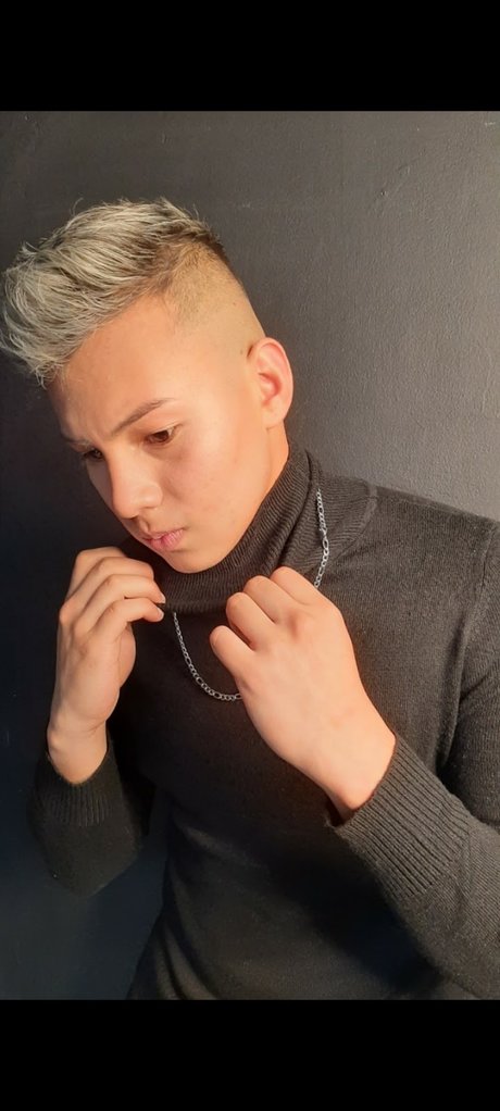 Nacktes geleaktes OnlyFans-Foto von Alejandro Bedoya Monrroy
