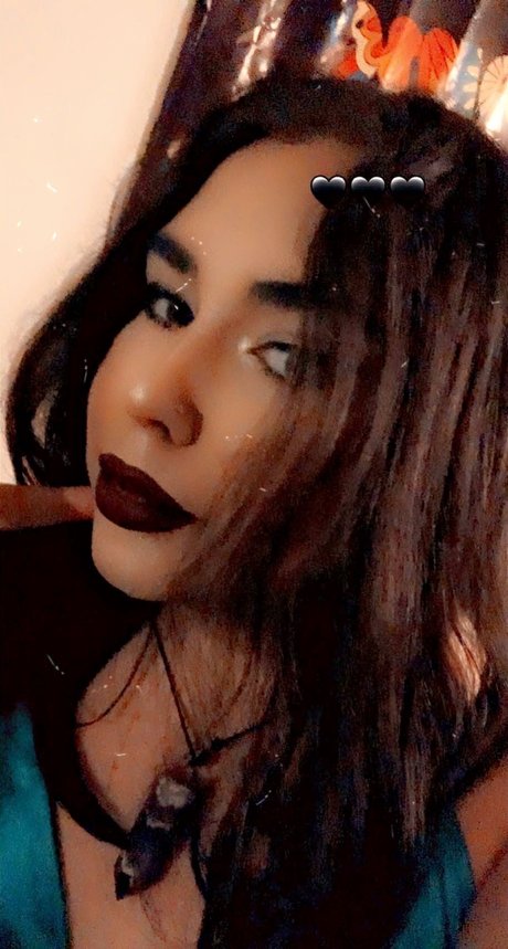 Nacktes geleaktes OnlyFans-Foto von E 