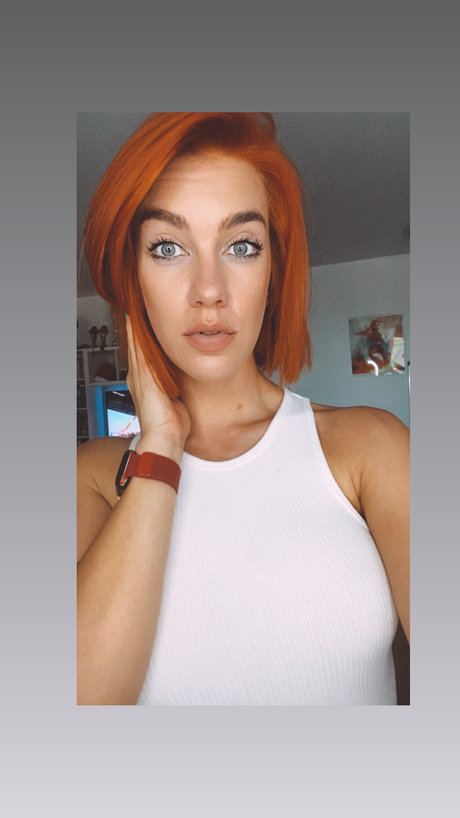 Nacktes geleaktes OnlyFans-Foto von Mihalka K