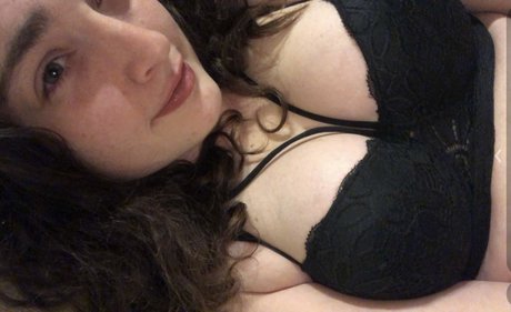 Nacktes geleaktes OnlyFans-Foto von Thatonegirl