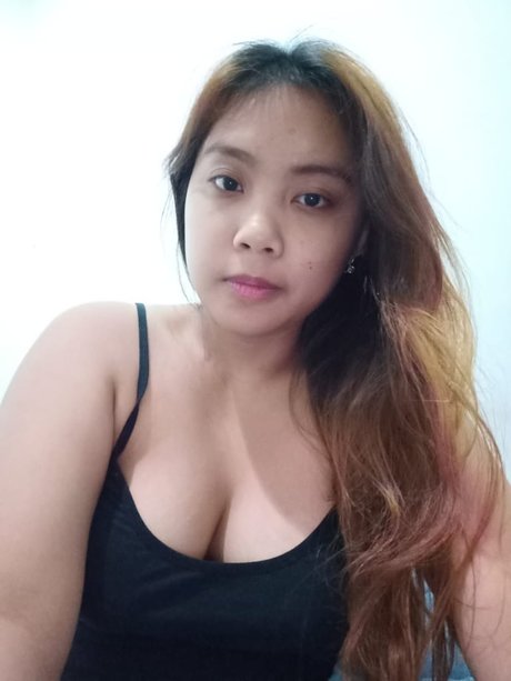 Nacktes geleaktes OnlyFans-Foto von Silvermist