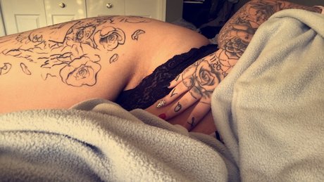 Nacktes geleaktes OnlyFans-Foto von Tay 