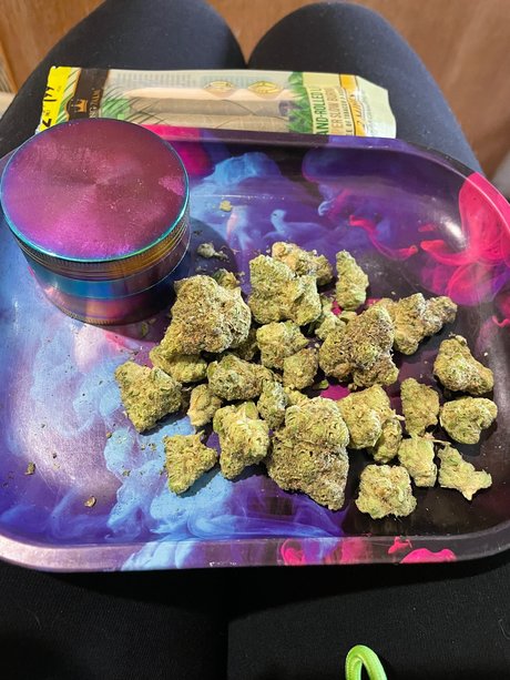 Nacktes geleaktes OnlyFans-Foto von Sativa