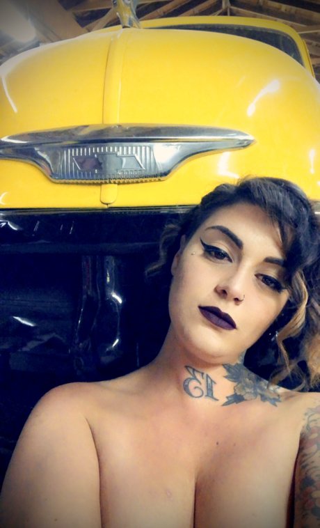 Nacktes geleaktes OnlyFans-Foto von Njsfinest