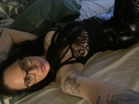 Nacktes geleaktes OnlyFans-Foto von Ladydoris87