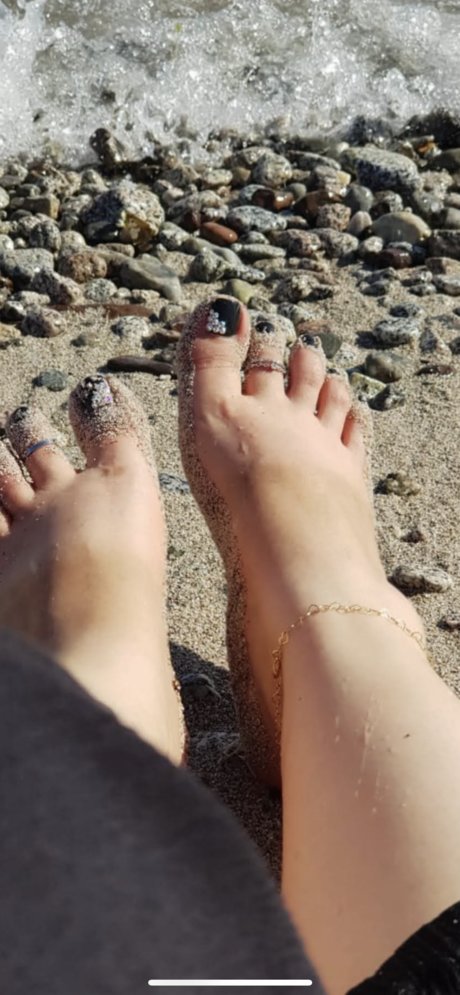 Nacktes geleaktes OnlyFans-Foto von Pies Mexicanos 
