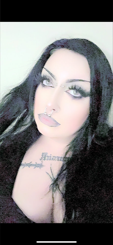 Ur Goth Gf