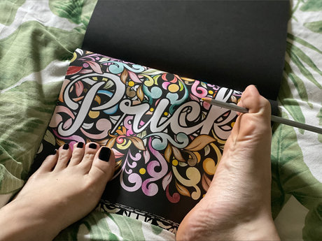 Nacktes geleaktes OnlyFans-Foto von Naughtie Foot 