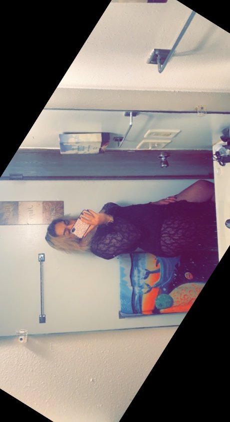 Nacktes geleaktes OnlyFans-Foto von Wicked Witch Of The Westside