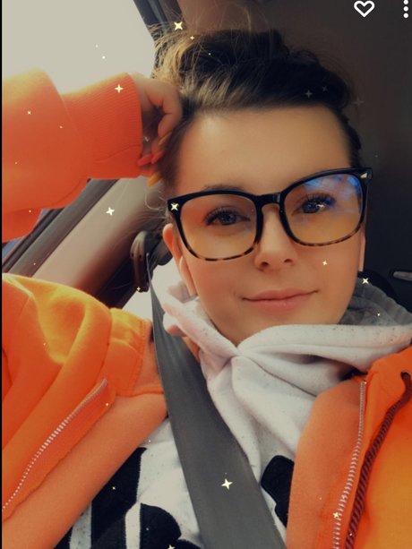Nacktes geleaktes OnlyFans-Foto von Alexandra Brinson