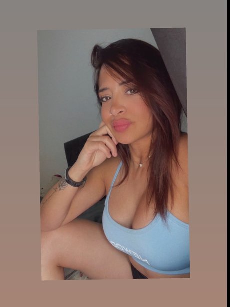 Nacktes geleaktes OnlyFans-Foto von San Goode  Vid3o Cll