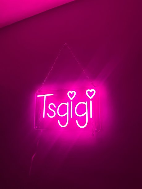 Nacktes geleaktes OnlyFans-Foto von Gigi