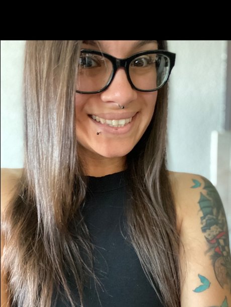 Nacktes geleaktes OnlyFans-Foto von Luna Luvgood
