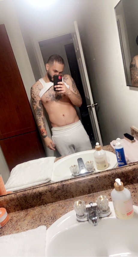 Nacktes geleaktes OnlyFans-Foto von Alexis