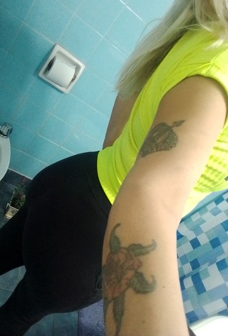 Nacktes geleaktes OnlyFans-Foto von Raquel Hot Arg