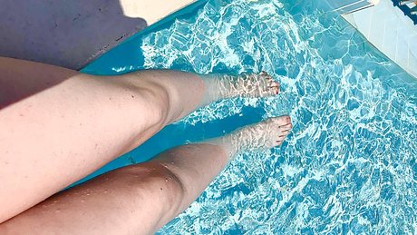 Fefes Feet