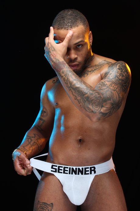 Nacktes geleaktes OnlyFans-Foto von W3stxl