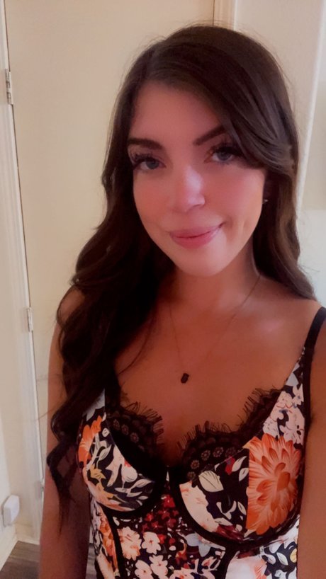 Nacktes geleaktes OnlyFans-Foto von Riley Ryder