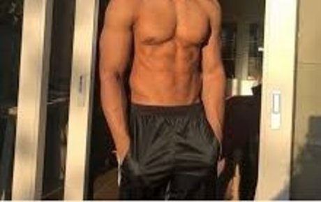 Nacktes geleaktes OnlyFans-Foto von Ty