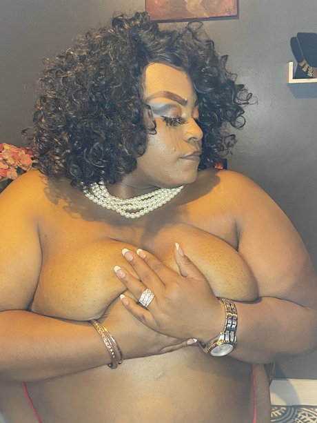 Nacktes geleaktes OnlyFans-Foto von Sinclairebbwphenom