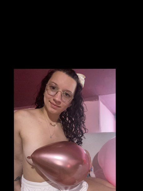 Nacktes geleaktes OnlyFans-Foto von Darlingatore