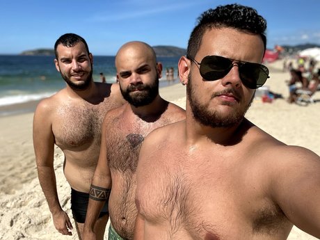 Nacktes geleaktes OnlyFans-Foto von Trisal Rj