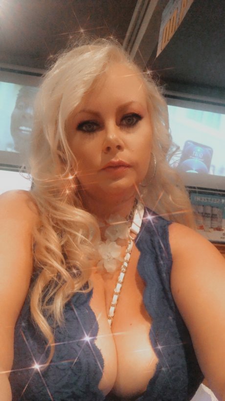 Nacktes geleaktes OnlyFans-Foto von Sweetkakes00