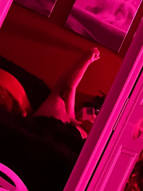 Nacktes geleaktes OnlyFans-Foto von Syn The Rebel