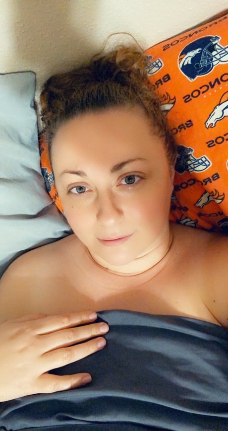 Nacktes geleaktes OnlyFans-Foto von Nikki Westgate