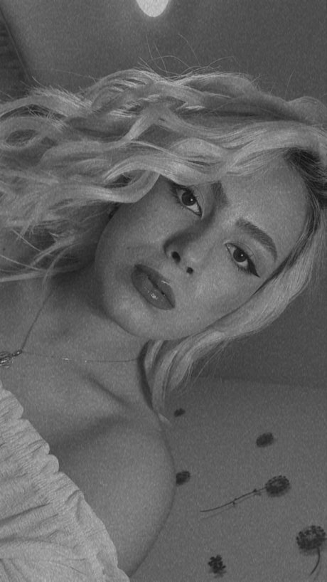 Nacktes geleaktes OnlyFans-Foto von Grumi