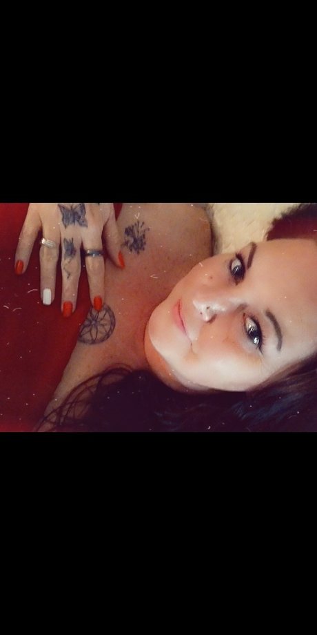 Nacktes geleaktes OnlyFans-Foto von Amanda Greear