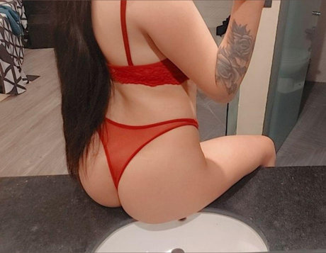 Nacktes geleaktes OnlyFans-Foto von Magaly Mx