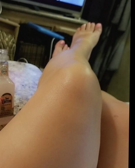 Nacktes geleaktes OnlyFans-Foto von Kelly