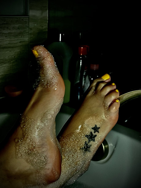 Nacktes geleaktes OnlyFans-Foto von Classinsassi