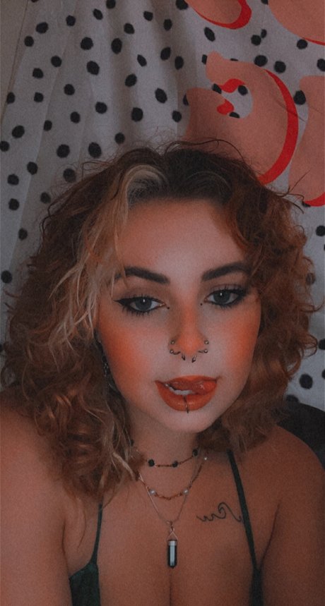 Nacktes geleaktes OnlyFans-Foto von Dawn