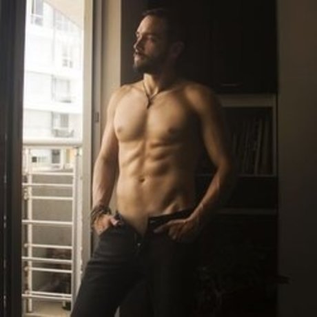 Nacktes geleaktes OnlyFans-Foto von David Yones