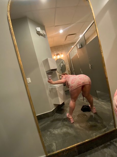 Nacktes geleaktes OnlyFans-Foto von Kitten