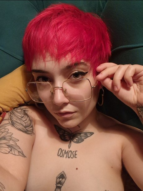 Nacktes geleaktes OnlyFans-Foto von Ollympekaii