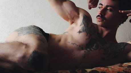 Nacktes geleaktes OnlyFans-Foto von   