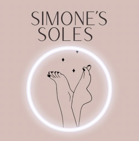Nacktes geleaktes OnlyFans-Foto von Simones Soles