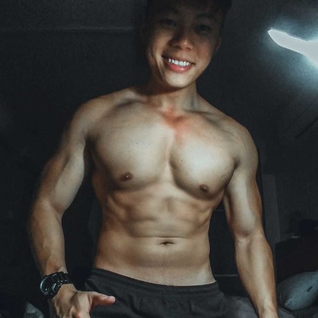 Nacktes geleaktes OnlyFans-Foto von Crouching Tiger