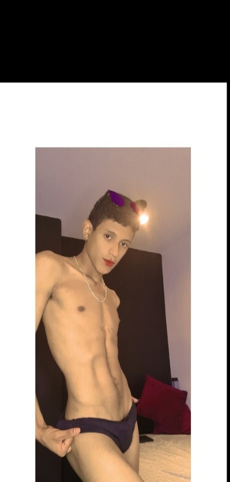Nacktes geleaktes OnlyFans-Foto von Edwinmc
