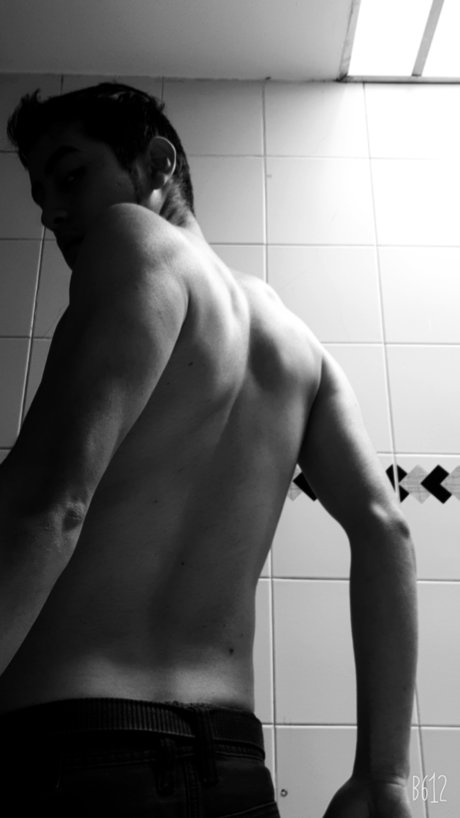 Nacktes geleaktes OnlyFans-Foto von Santiago