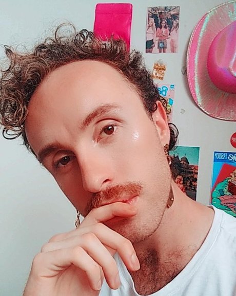 Nacktes geleaktes OnlyFans-Foto von Tristan Evans