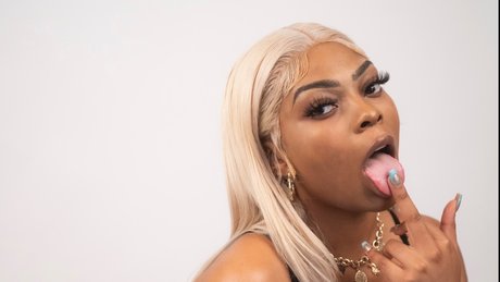 Nacktes geleaktes OnlyFans-Foto von  