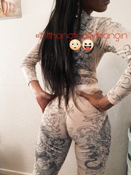 Nacktes geleaktes OnlyFans-Foto von Rough