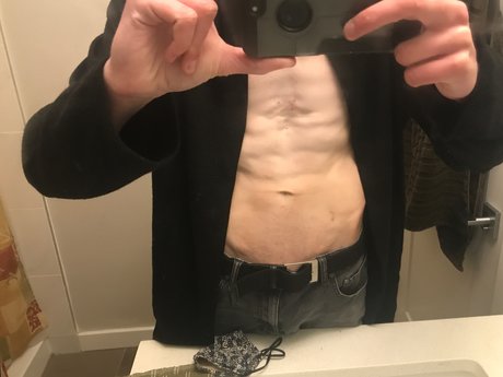 Nacktes geleaktes OnlyFans-Foto von Sgith