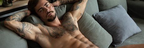 Nacktes geleaktes OnlyFans-Foto von Steelmarcc