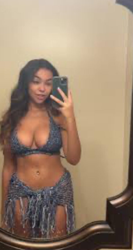 Nacktes geleaktes OnlyFans-Foto von Sydney Scott